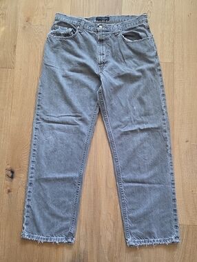 Relaxed Fit Men's Gray Jeans - Casual Washed Gray